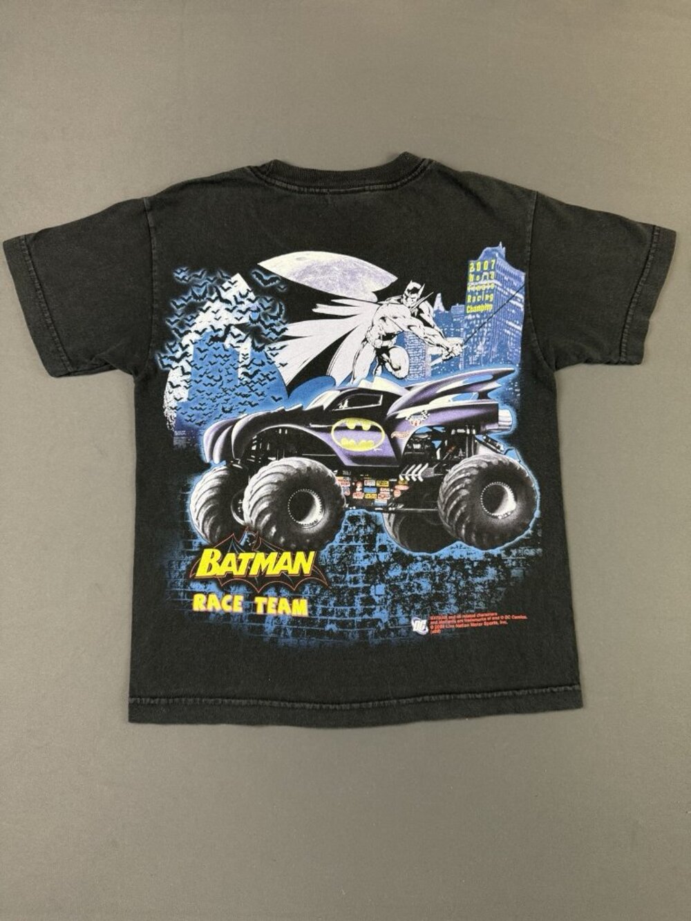 Rare Vintage Y2K DC Comics Batman Race Team Car Promo Black Kids Tee Art